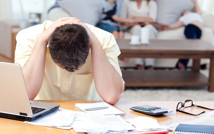 8 Cara ini bikin kamu sukses di usia 30-an, ‘say goodbye’ boros ya