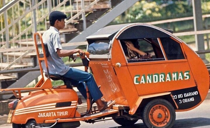 Nostalgia yuk, ini 10 transportasi jadul yang pernah ada di Indonesia