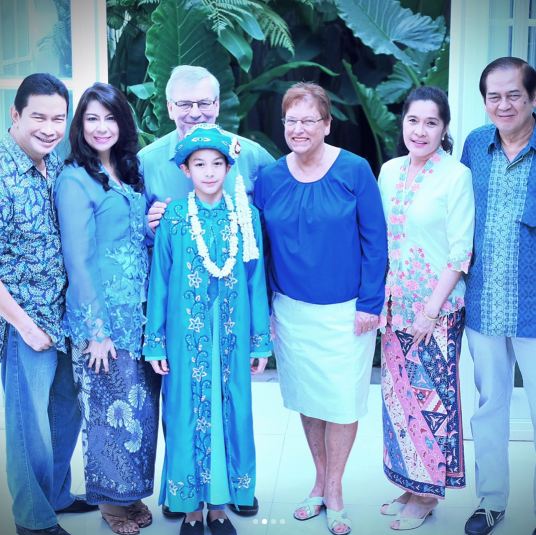 10 Potret meriahnya acara sunatan adat Betawi anak Maudy Koesnaedi