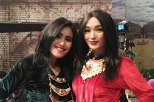 Ganti model rambut, Ayu Ting Ting dituduh jiplak gaya Nagita Slavina