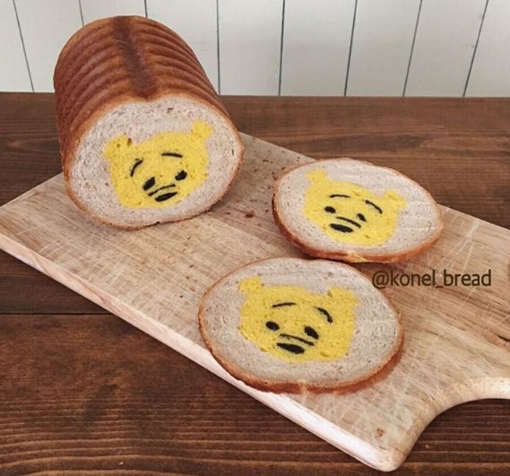 Ibu di Jepang ini sulap gambar karya sang anak jadi 12 roti unik