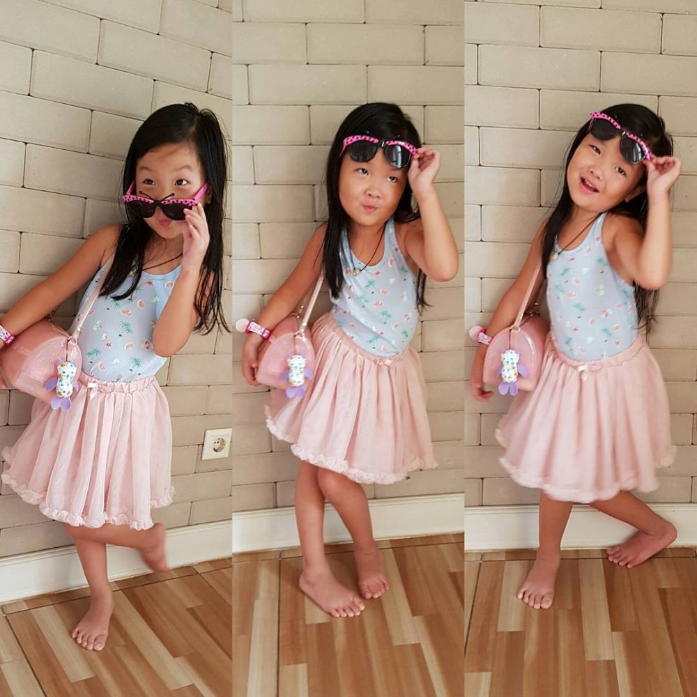 14 Potret lucunya anak Cici Panda, mata sipitnya bikin tambah gemes