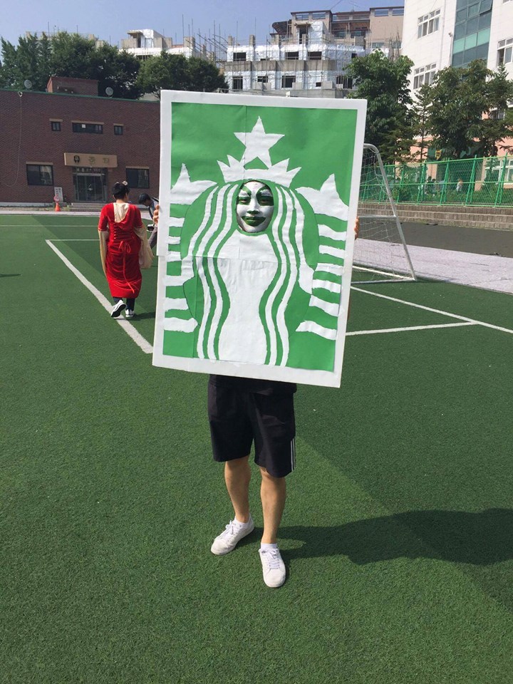 10 Foto buku tahunan ala siswa Korsel ini ngocol abis, bisa ditiru nih