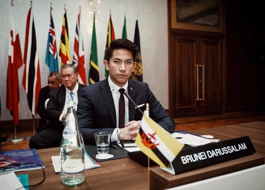 15 Potret pangeran Brunei yang multitalenta, jadi idaman kaum hawa nih