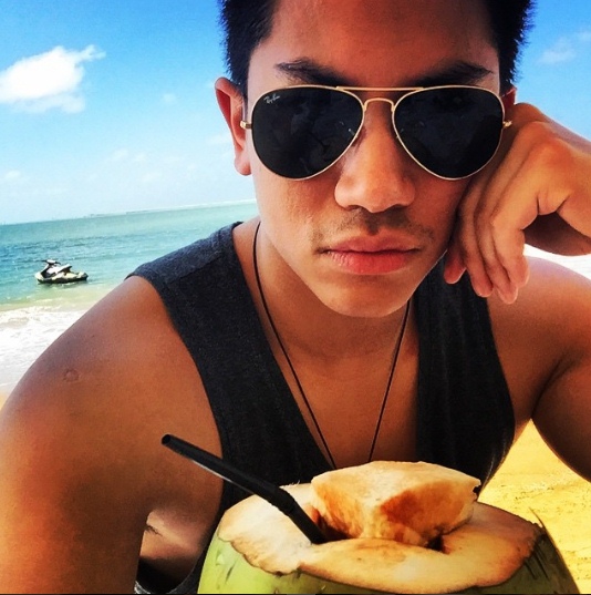 15 Potret pangeran Brunei yang multitalenta, jadi idaman kaum hawa nih