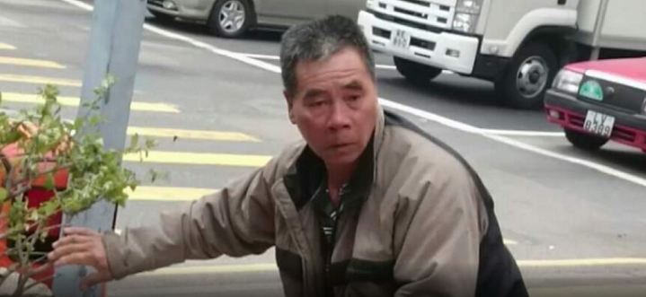 Pria ini dapat hukuman denda karena bersetubuh dengan anjing, duh!