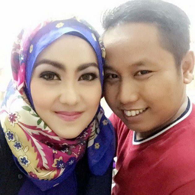Tak cuma anak band, 10 presenter ini juga taklukkan hati wanita cantik