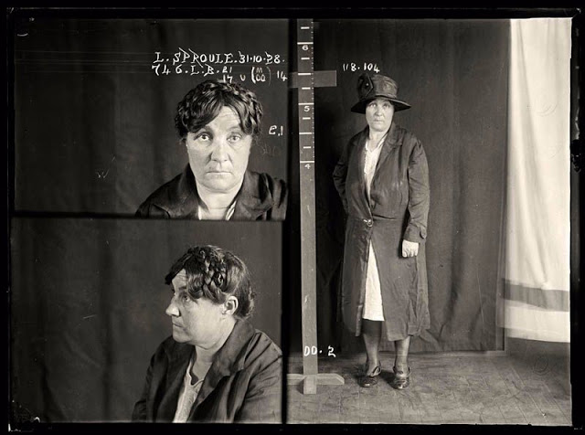 11 Foto napi wanita tahun 1920an ini tunjukkan sisi lain kehidupan