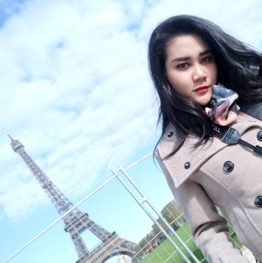 Kenalin Alya Syarifah, sepupu Ayu Ting Ting yang cantiknya aduhai