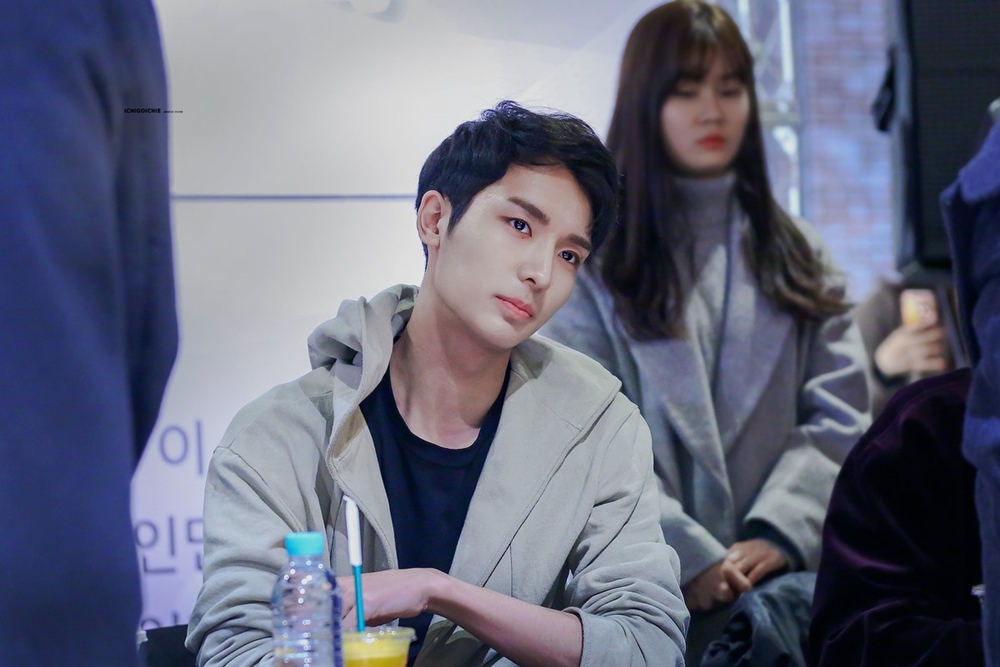 7 Idol asli Jepang ini sukses di dunia K-Pop, jadi anak rantau nih