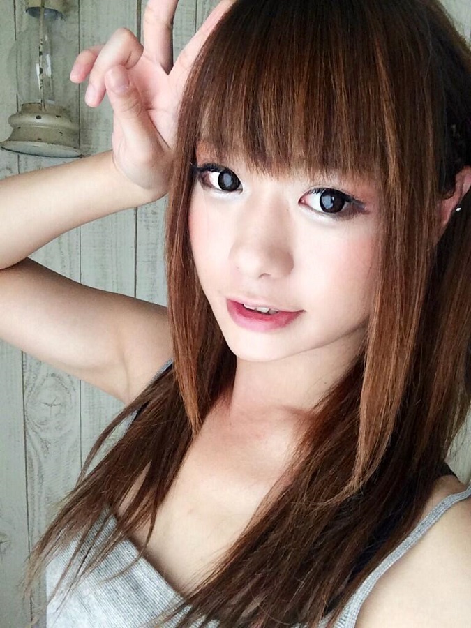 Kaoru Oshima, bintang porno cantik di Jepang yang aslinya mengagetkan