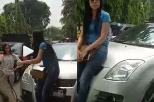 Wanita ini ngamuk saat mobilnya mau diderek petugas Dishub, waduh!