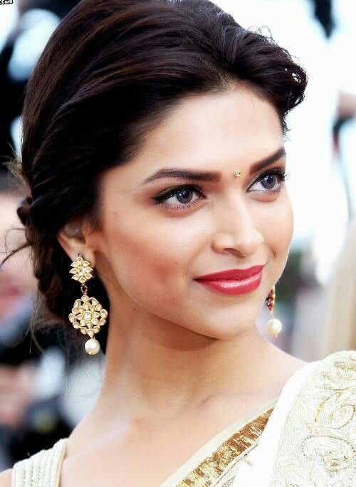 Ini lho 10 aktris Bollywood terkaya, ada yang berharta Rp 238 miliar