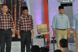 Survei Charta Politika: Ahok-Djarot 47,3 %, Anies-Sandi 44,8 %