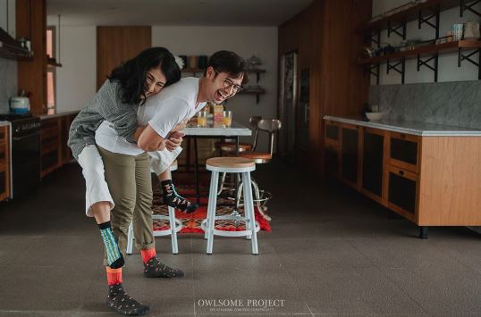 14 Foto prewed Tarra Budiman & Gya Sadiqah, sederhana tapi romantis