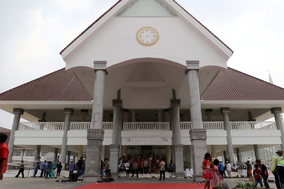 5 Masjid di Indonesia ini bentuknya tak biasa, ada yang mirip gereja
