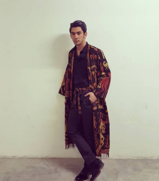 10 Outfit Reza Rahadian ini bukti ia fashionable, makin ganteng deh 