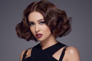 10 Inspirasi gaya fashion ala Ayushita, cute sekaligus chic abis