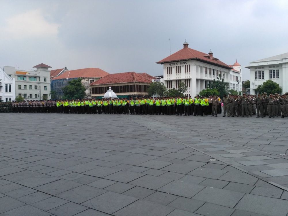 15 Potret tunjukkan persiapan matang TNI & Polri kawal Pilgub DKI II