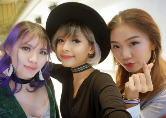 Mega Gumelar, dari MUA hingga wakil Indonesia di Beauty Bond Asia 2017