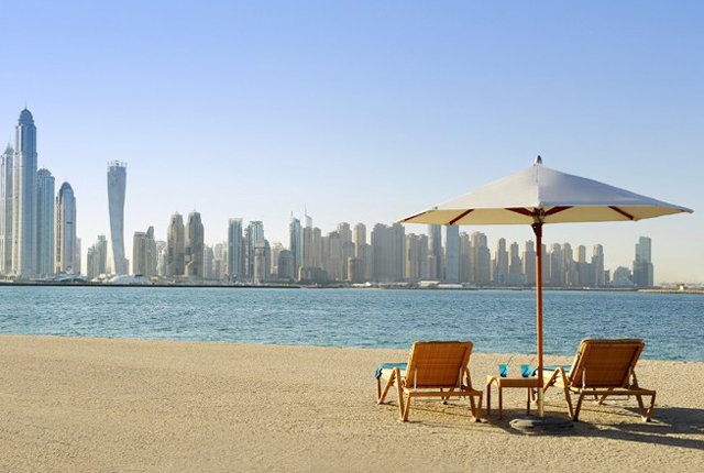 Bikin bengong, ini 6 keunikan yang cuma ada di pantai-pantai Dubai