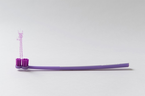 10 Karya seni keren ini terbuat dari sikat gigi, kamu juga bisa bikin