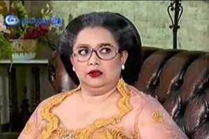 Ingat pemeran Kanjeng Mami di Awas Ada Sule? Begini aktivitasnya kini