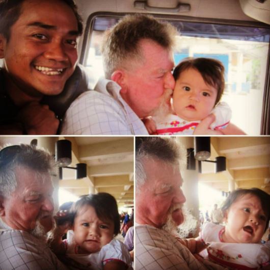 Ingat dengan Bayu Kumbara & istri bulenya? Anaknya sudah gede lho