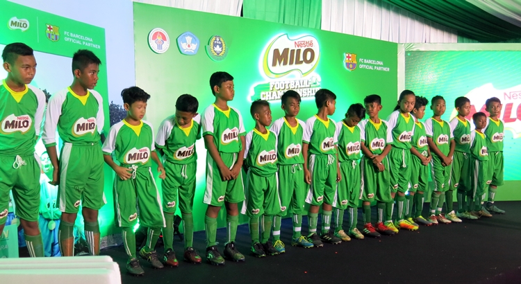 5 Anak Indonesia akan berlatih sepak bola di Barcelona, keren nih