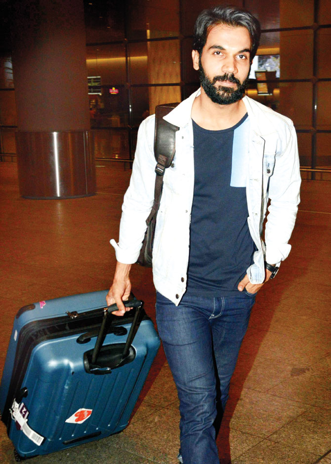 Aslinya muda & ganteng, aktor ini rela perankan kakek umur 324 tahun