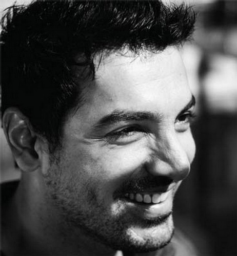 John Abraham, aktor ganteng Bollywood yang awet muda di usia 44 tahun