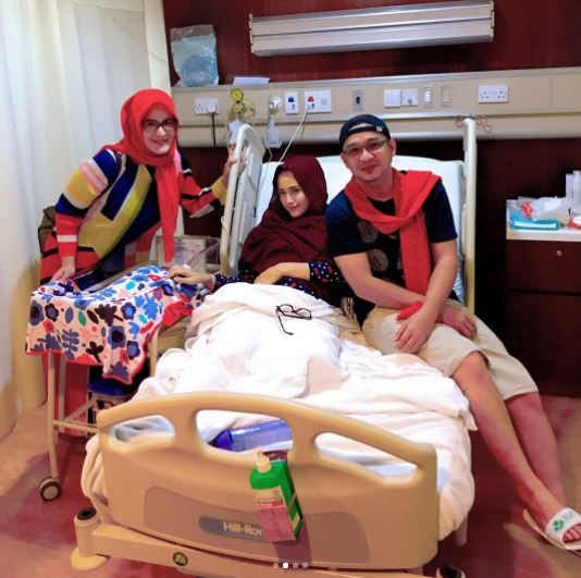 Dikaruniai anak ke-7, ini 8 potret kebahagiaan Pasha Ungu dan keluarga