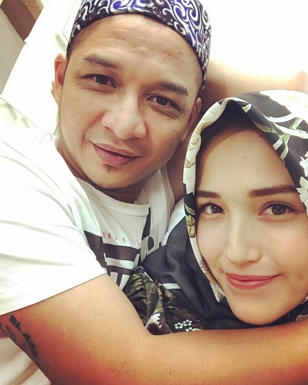 Dikaruniai anak ke-7, ini 8 potret kebahagiaan Pasha Ungu dan keluarga