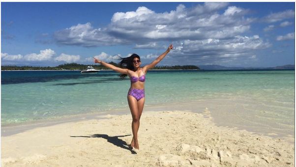 11 Seleb Indonesia ini hobi pamer foto berbikini, bikin 'panas-dingin'