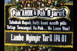 Ini 4 orang yang awali gerakan kirim karangan bunga untuk Ahok-Djarot