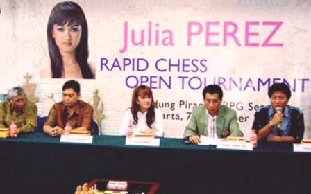 Dari dibenci hingga dikagumi, ini 9 potret liku-liku kehidupan Jupe