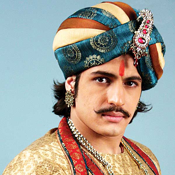 Ini kabar Rajat Tokas, pemeran Raja Akbar di serial Jodha Akbar