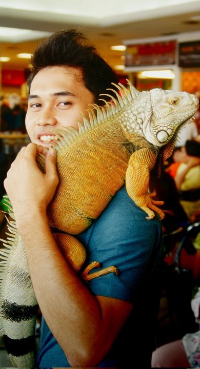 15 Foto lawas Adhin Abdul Hakim si bintang iklan Google, awas kaget!