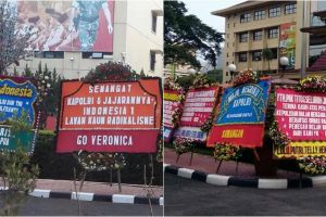 Setelah Balai Kota DKI Jakarta, Mabes Polri 'dihujani' karangan bunga