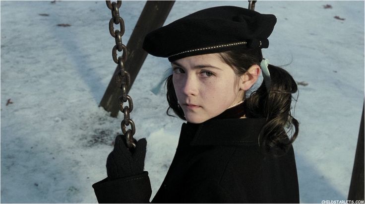 8 Tahun berlalu, begini tampilan bocah perempuan sadis di film Orphan