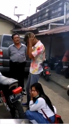  2 Siswa bandel ini kapok dihukum dengar suara knalpot motornya