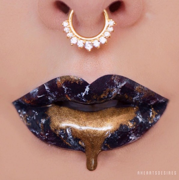 marble lips © 2017 Instagram
