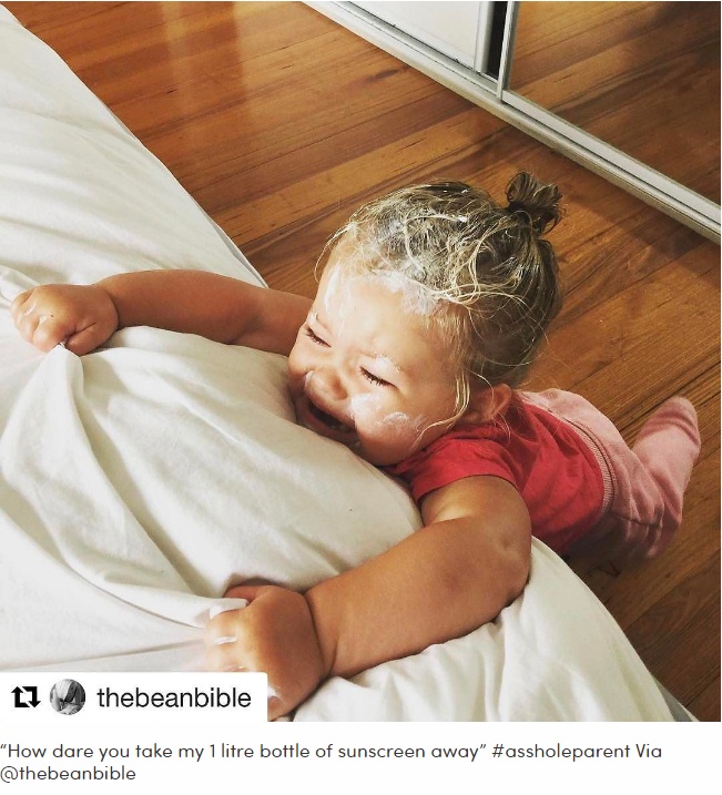 15 Cuitan tentang anak ngambek ini tunjukkan repotnya jadi orangtua