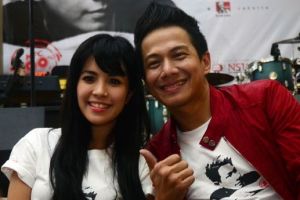 Begini rahasia Delon jaga keharmonisan keluarga, jauh dari gosip buruk