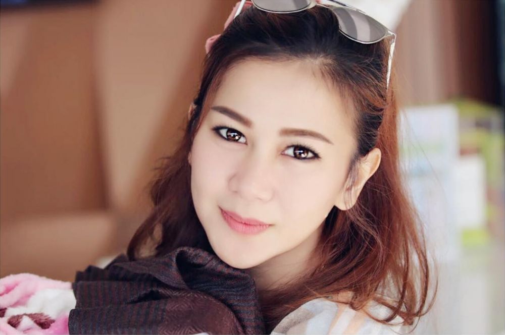 10 Potret cantiknya Yulidha, cewek Indonesia yang dinikahi aktor India