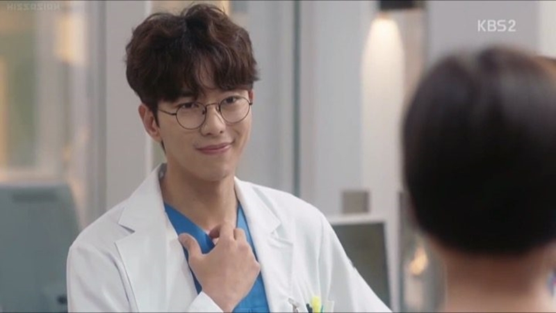 12 Foto Yun Hyunmin, detektif di K-Drama Tunnel yang bikin cewek baper