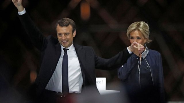 4 Fakta First Lady Prancis yang 25 tahun lebih tua dari sang suami