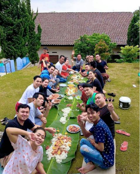 Potret sederhana keluarga Zaskia Gotik, jauh dari kesan glamor