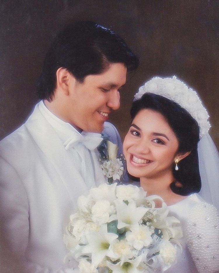 Jauh dari gosip, ini 12 foto romantis Ruth Sahanaya & Jeffry Waworuntu