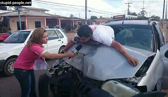 10 Kelakuan orang ini mengundang tawa, aneh-aneh aja